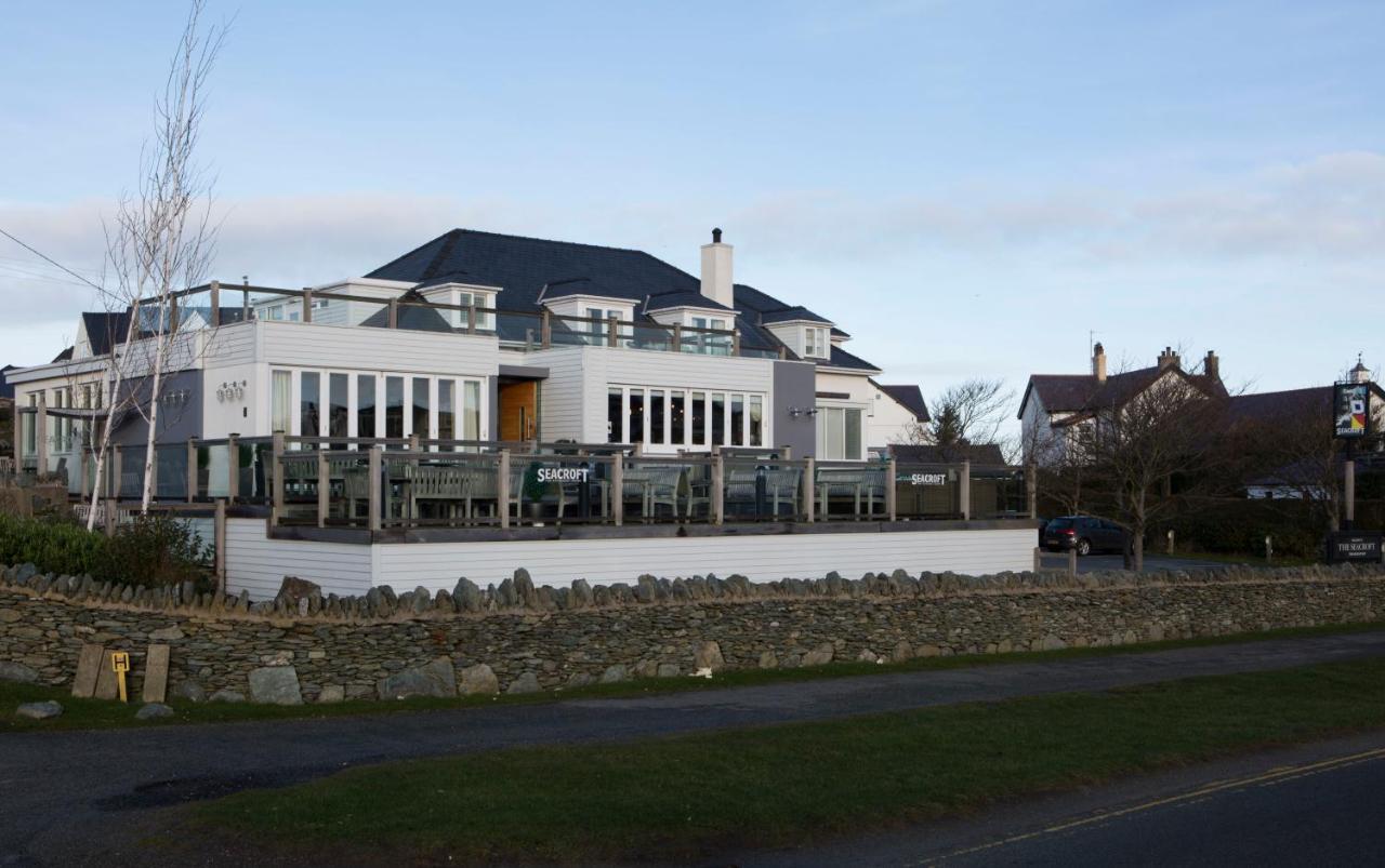 Seacroft Hotel Holyhead Exterior photo